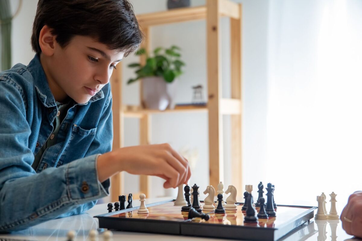 Échecs : à 16 ans, Andy Woodward fait tomber le champion des États-Unis